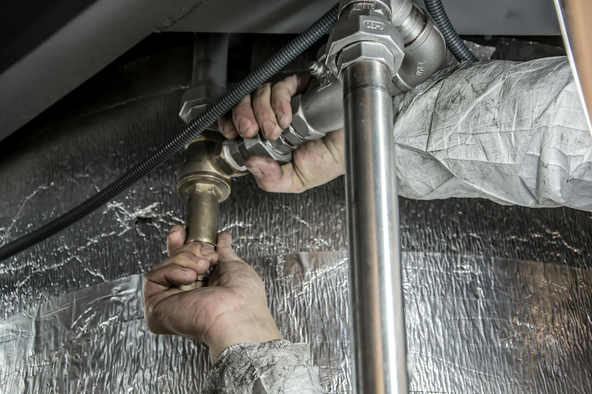 Installation de pompe et système de mesure pour essai de pompage en forage d'eau